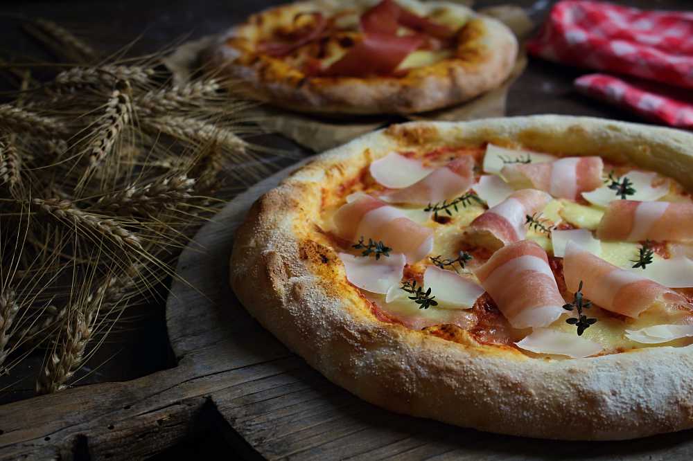 Pizza 'poolish' s panceto Morus